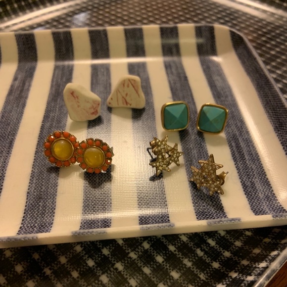 Vintage star flower beach glass earring stud set - Picture 5 of 9